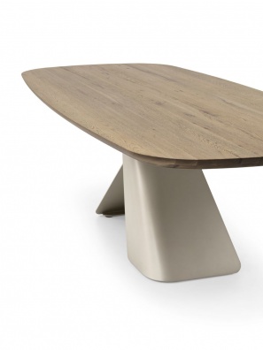 Axiom dining table - myhome
